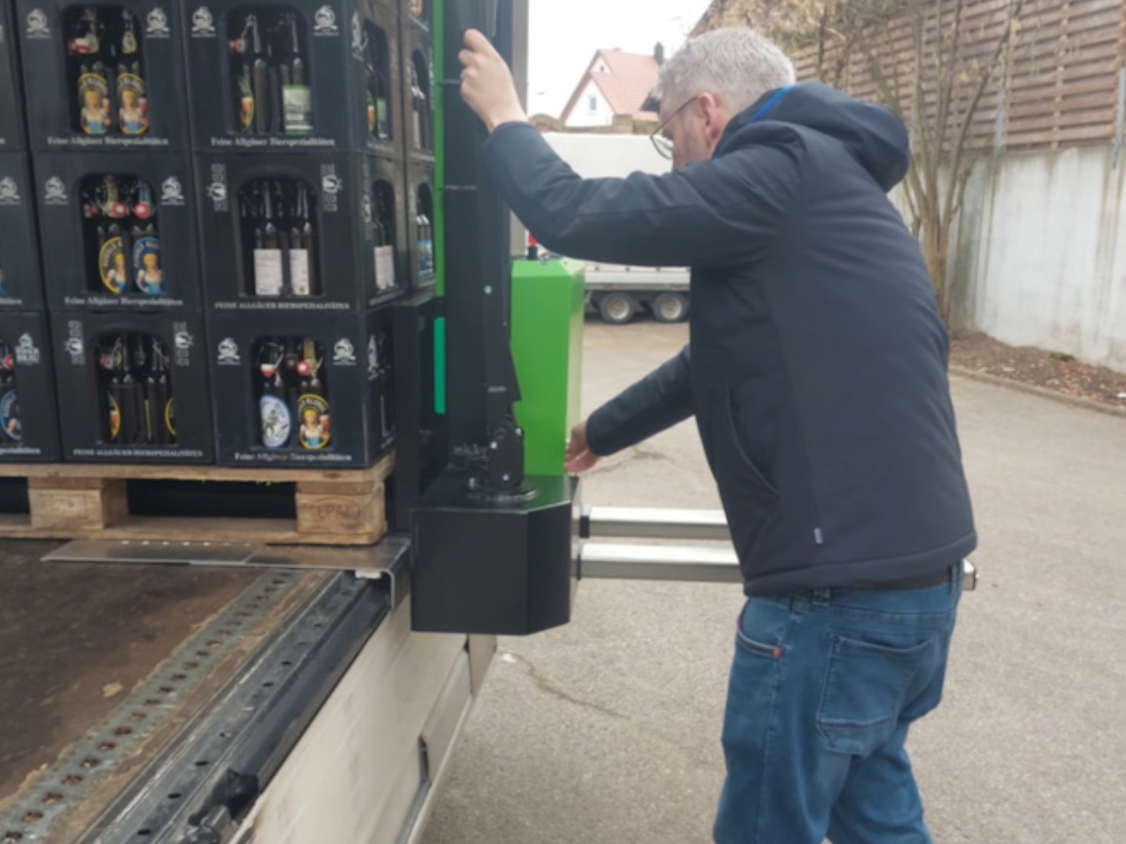 21-innolift_allgemein_mitnehmstapler_selbstverladend_funktionsweise_teleskopieren_500