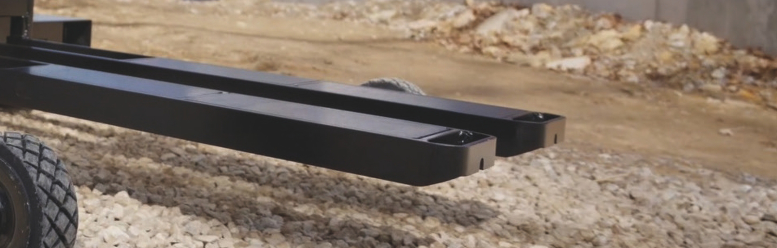 2-innolift_allgemein_mitnehmstapler_selbstverladend_funktionsweise_teleskopieren_10013