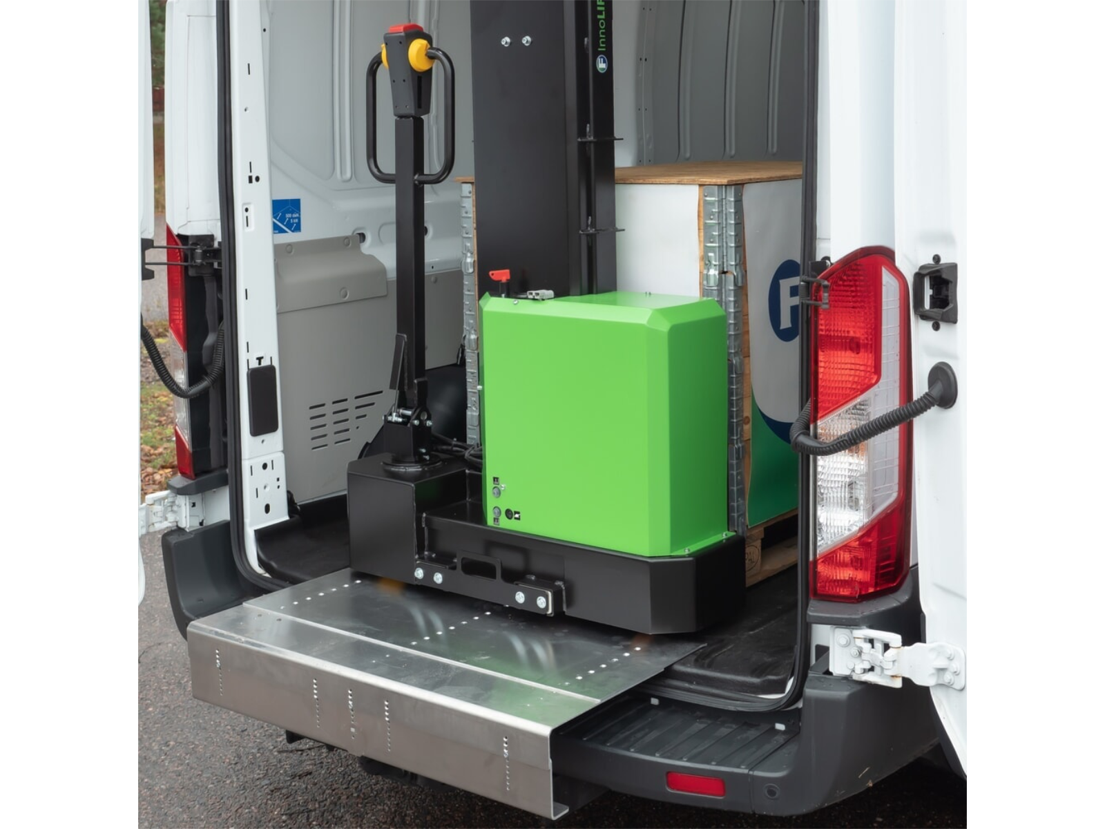 Ladeplatte 1000 mm mit AHK für InnoLIFT® ─ 1000 kg │Patentierter Selbstverladender Mitnahmestapler ─ Elektro-Hochhubwagen│Frendix