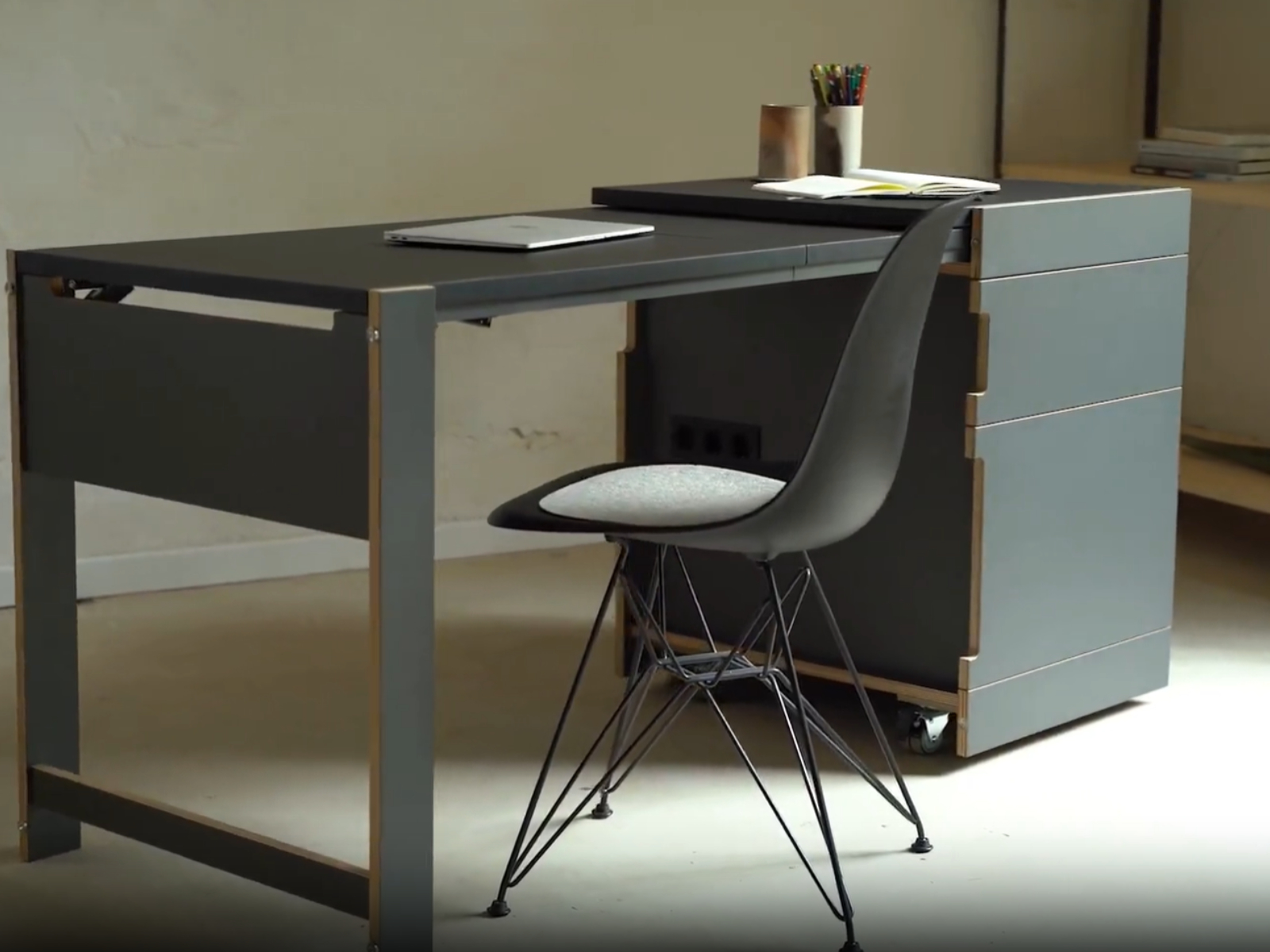 3-ew_1_elements_of_ausziehbarer_arbeitsplatz_sitzen_und_stehen_nutzbar_anthrazit_14